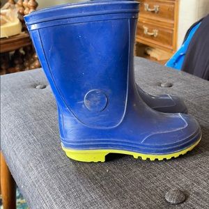 🌿3/$10 SALE Blue rainboots